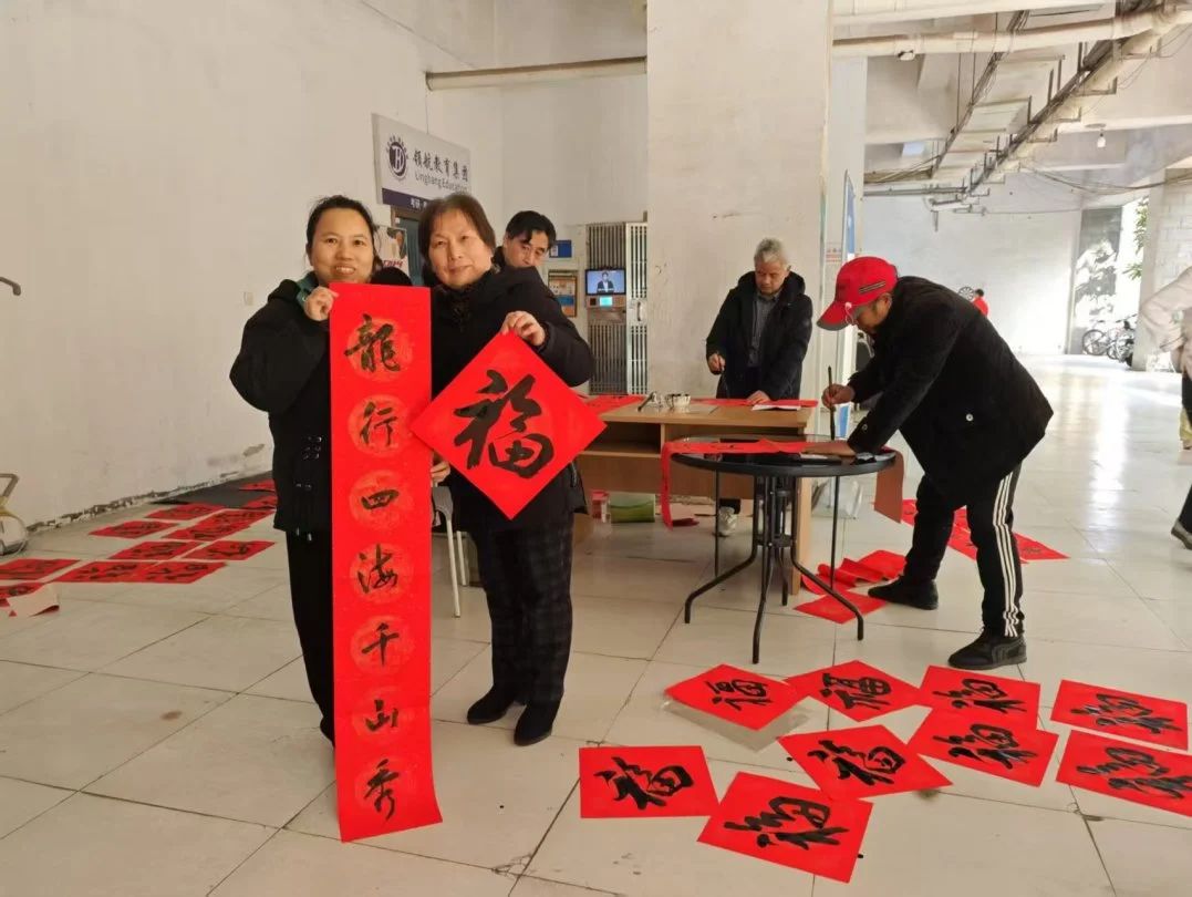 湖南保安服务,墙外高空清洗服务,湖南保利天创物业发展有限公司