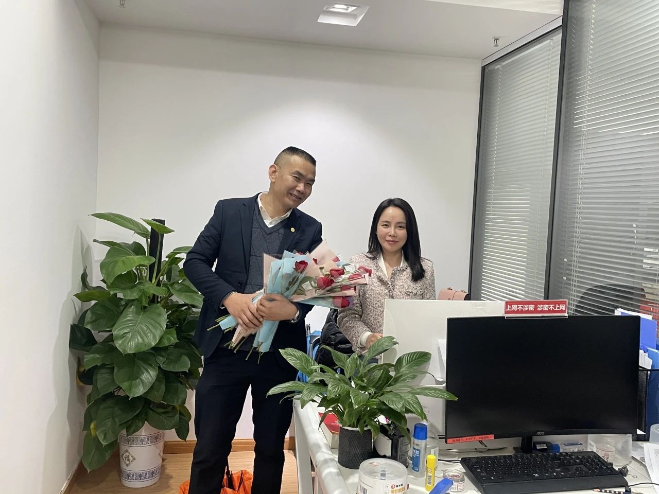 湖南保安服务,墙外高空清洗服务,湖南保利天创物业发展有限公司